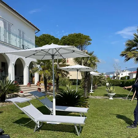 Maison d'hôtes Mirella 4*